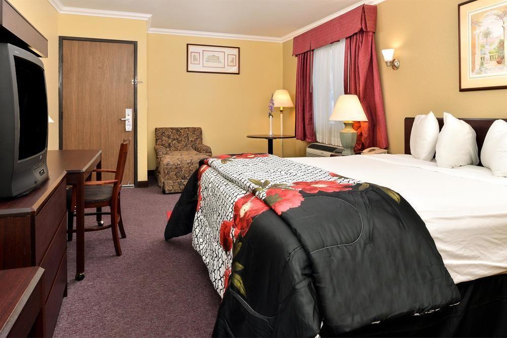 Americas Best Value Inn Пасадена Екстер'єр фото